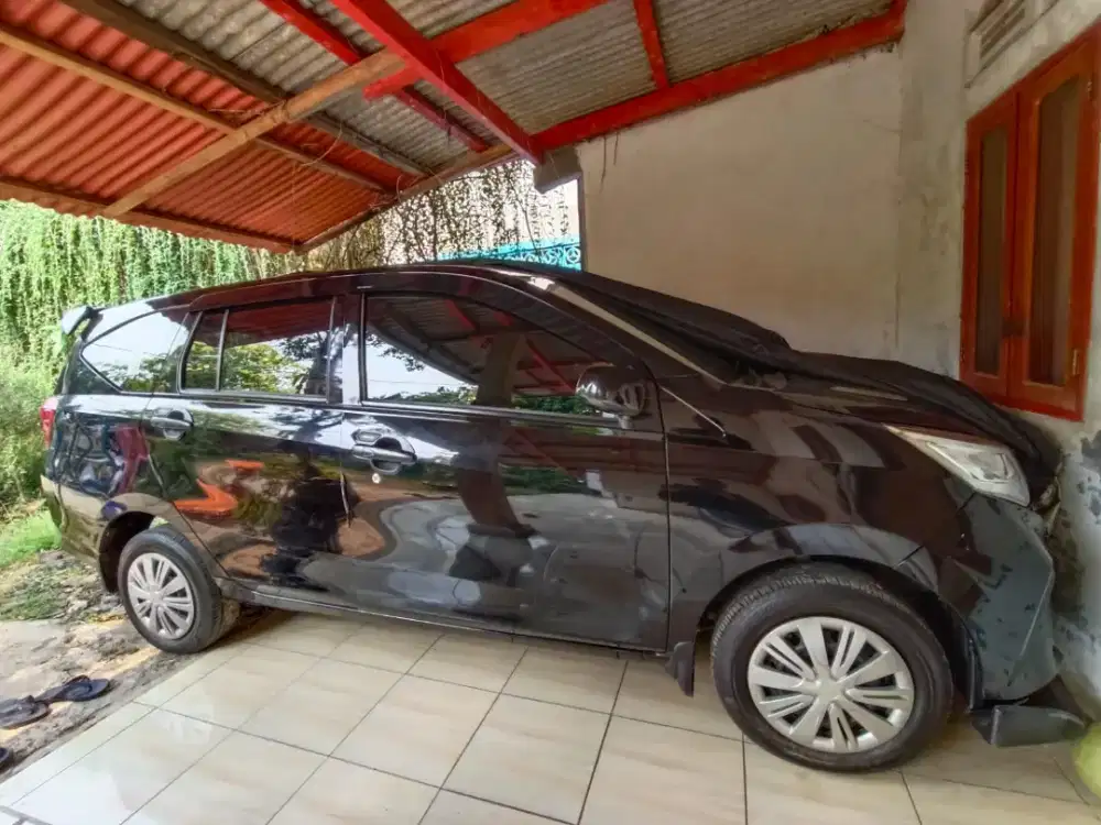 Daihatsu Sigra M 1.0 MT 2020 Bensin
