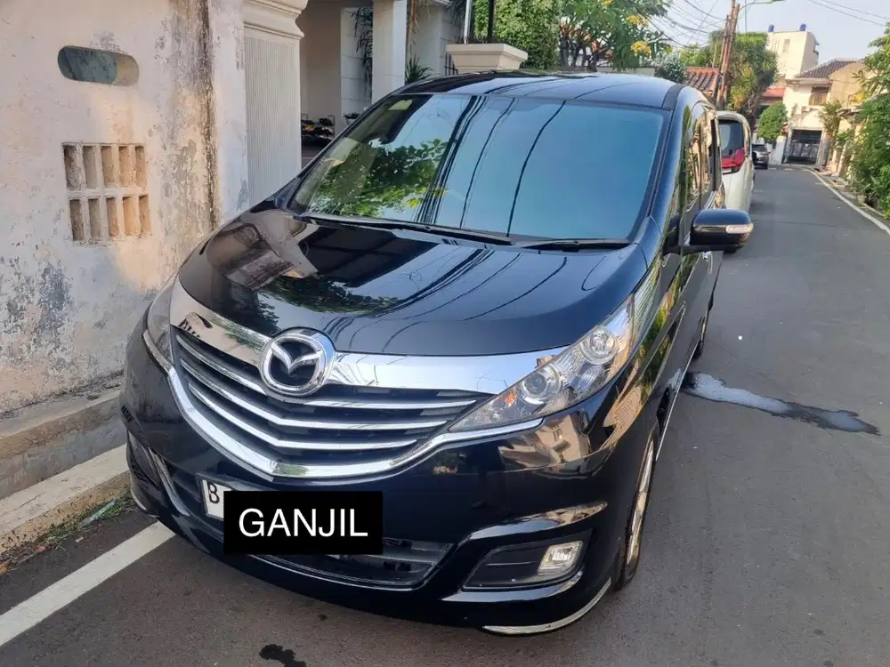 Mazda Biante 2016 2.0 Skyactiv Hitam