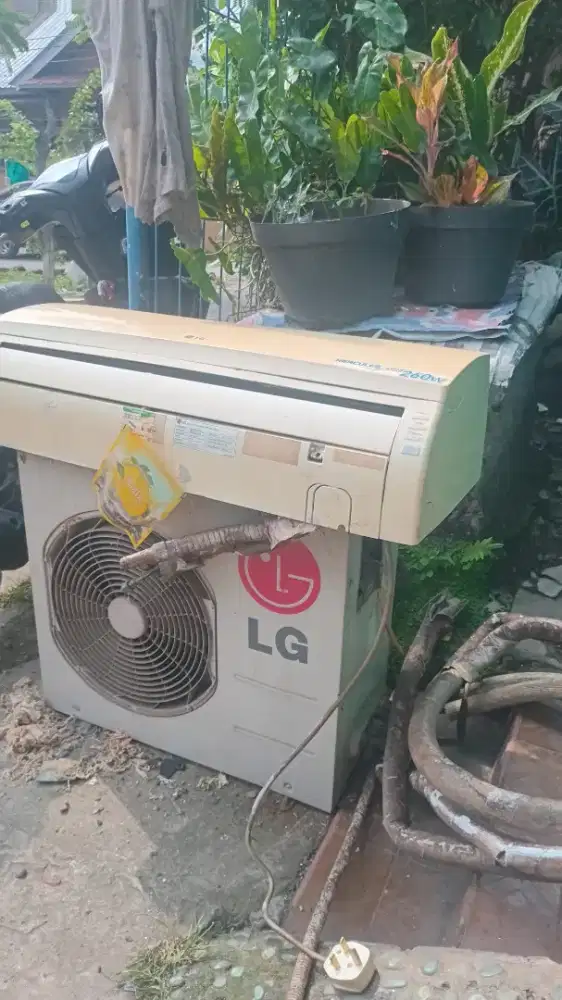 Terima ac bekas rusak