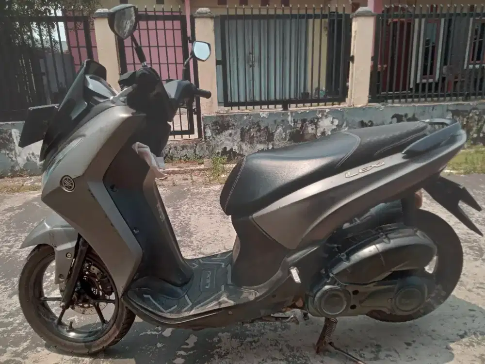 Yamaha lexi 125 cc