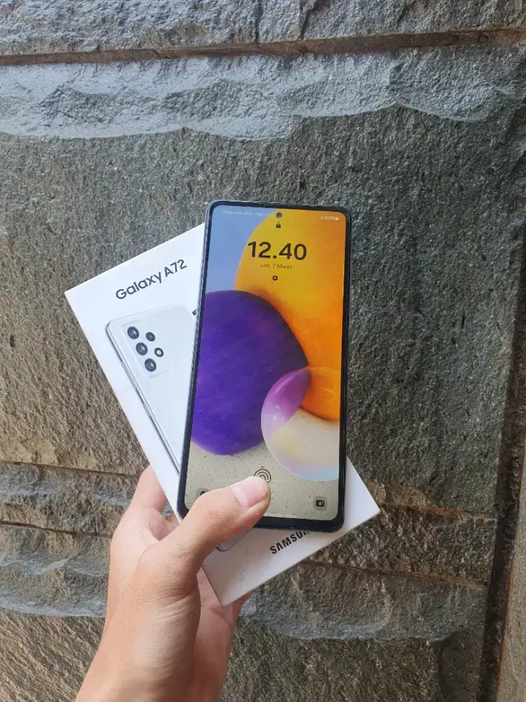 SAMSUNG A72 8/256