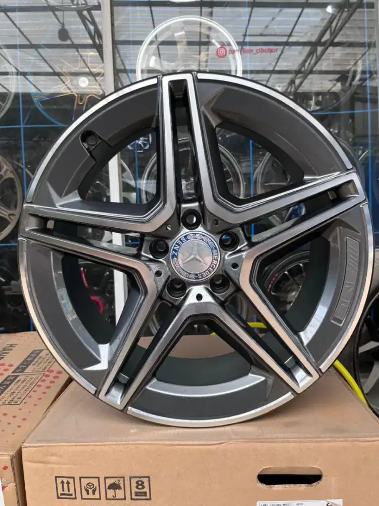 AMG ring 19 lebar 8,5-9,5 pcd 5x112 ET 36-43,5 mercy 4pcs