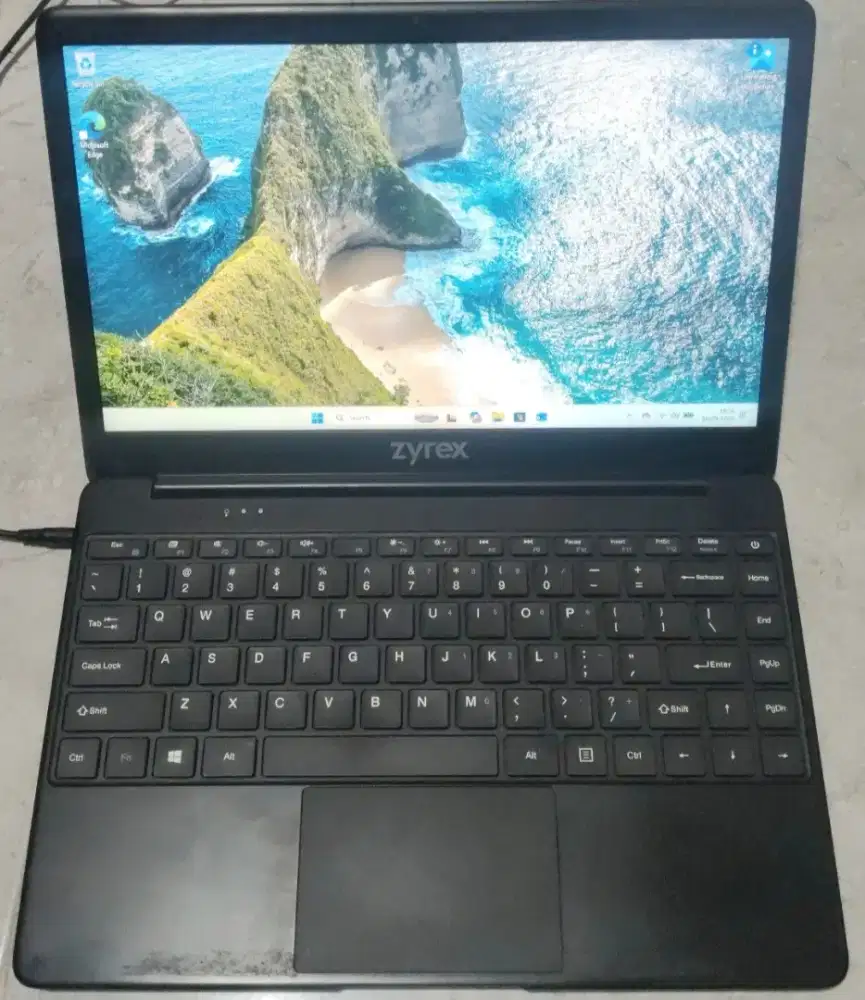 Laptop Zyrex cruiser 20 i5