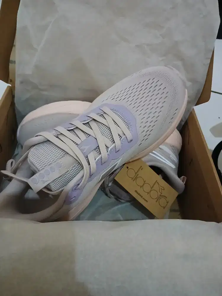 Sepatu diadora uk.40