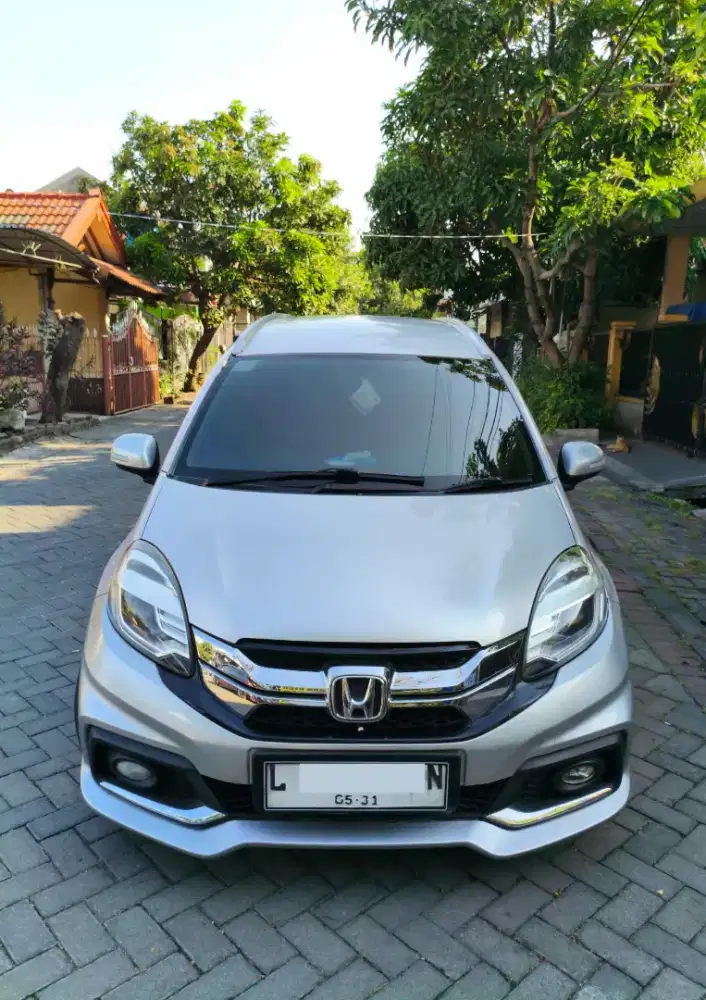 MOBILIO RS 2015 (A/T)
