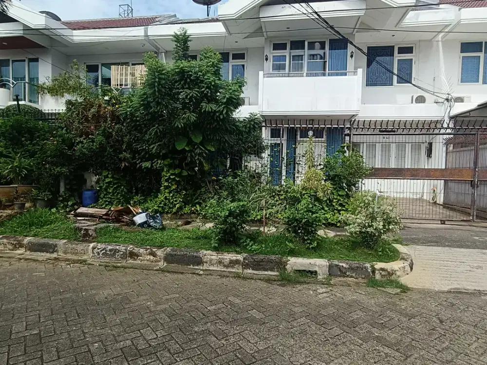 Rumah dalam komplek di Kemayoran Jakarta Pusat Dijual