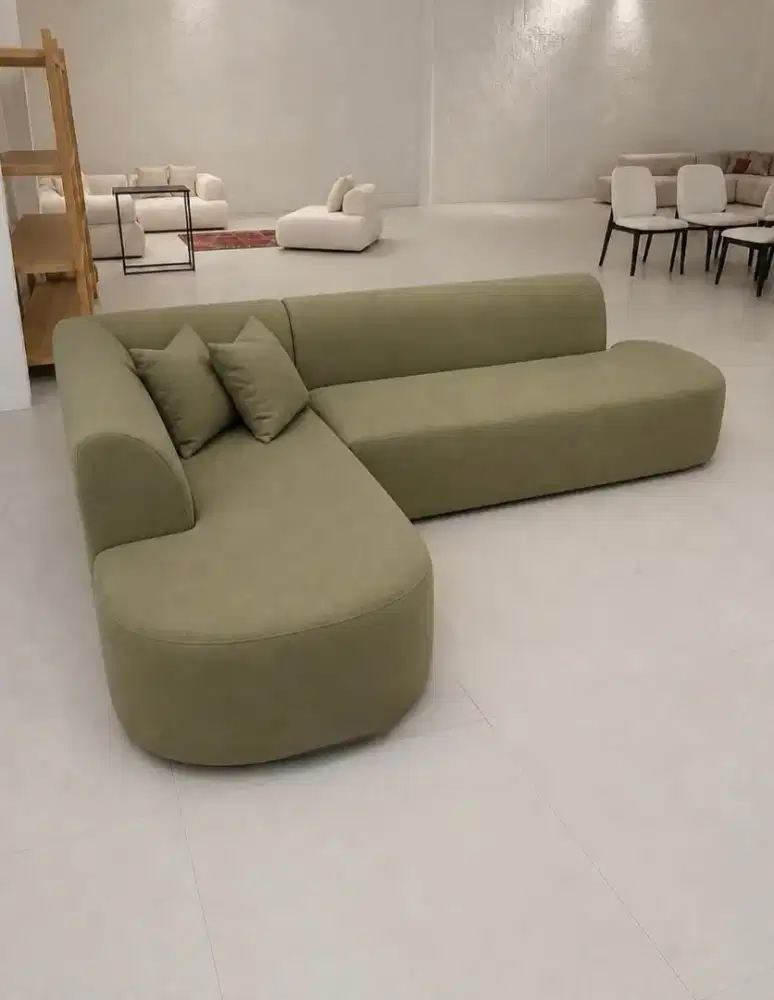 Sofa L bulat minimalis