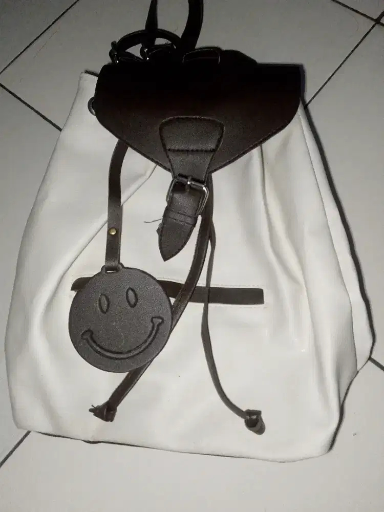 tas untuk kuliah / sekolah untuk perempuan elegan