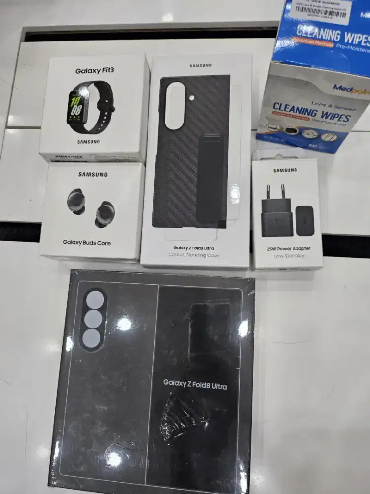 Spesial price Samsung Z Fold8 12/256