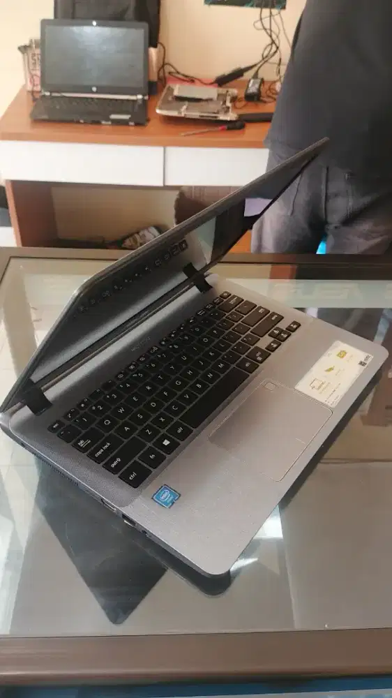 Laptop Asus a407