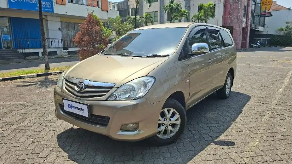 Toyota Kijang Innova 2.0 G Bensin AT 2009 Coklat