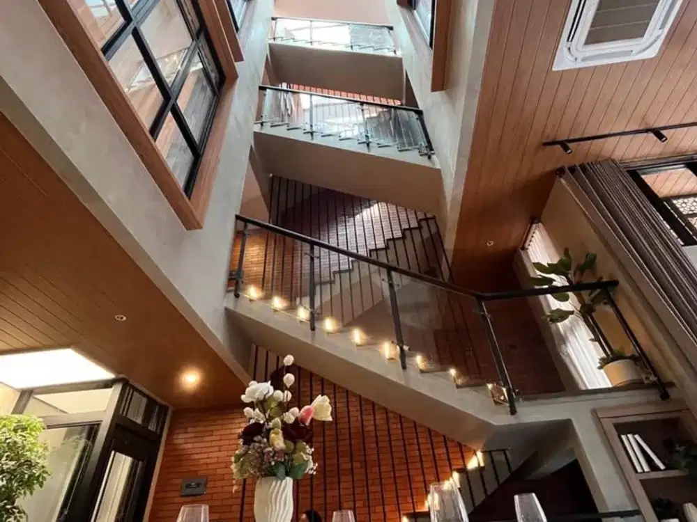 Townhouse Mewah Konsep Resort di Wijaya Kebayoran Baru. Hanya 5 Menit ke SCBD!