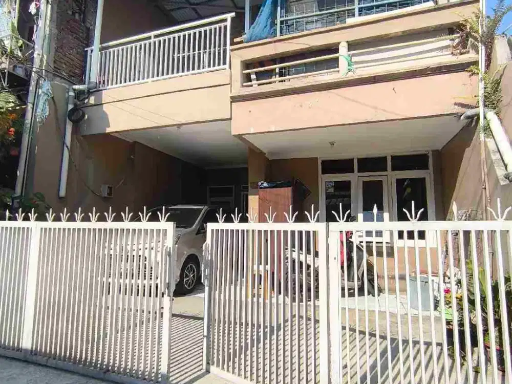 Rumah 2 lantai 100mtr ke jalan jakarta luas 90/150 harga 800jt di antapani
