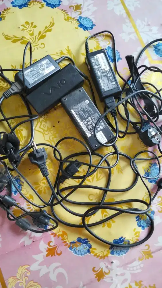 Charger laptop original