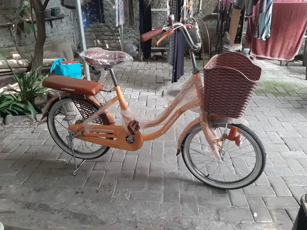 Dijual sepeda mini merk New Phoenix kondisi Baru