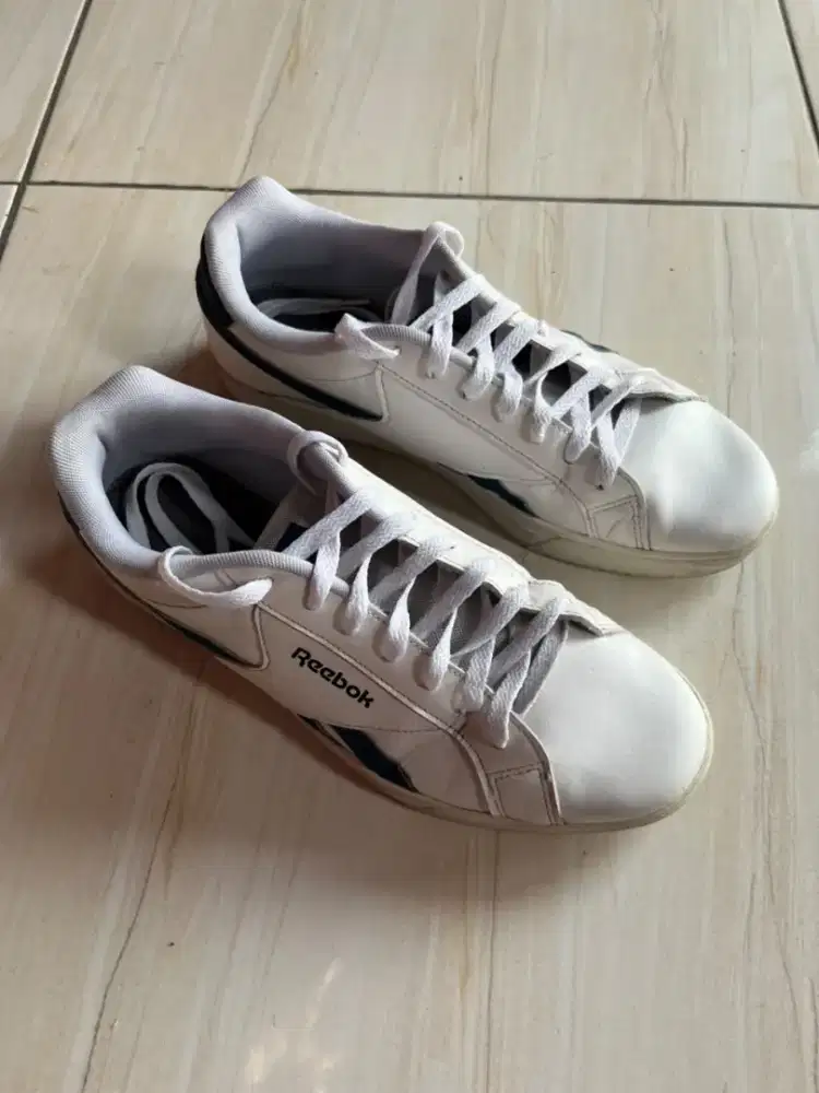 Sepatu Reebok Original Size 43-Putih