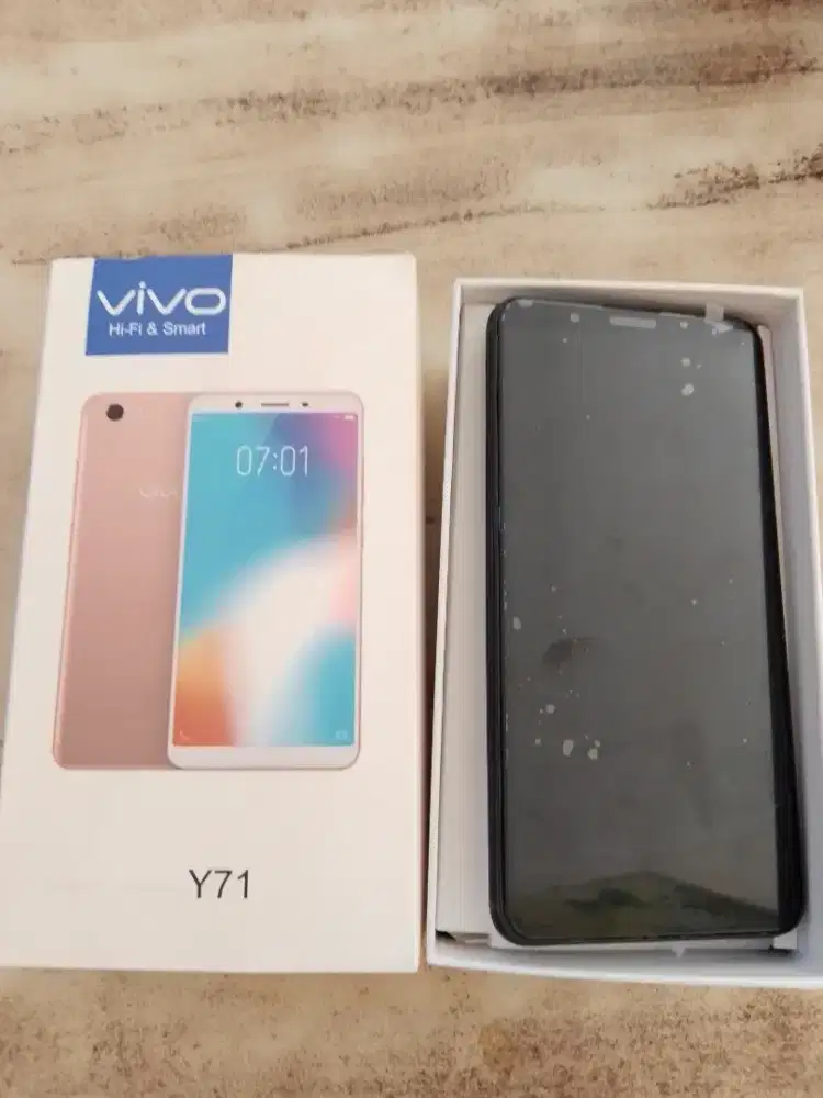 Vivo Y71 ram 6 / rom 128
