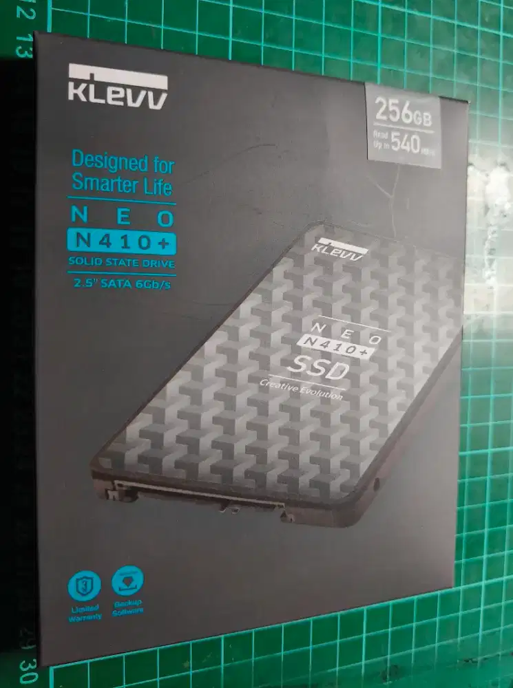 KLEVV NEO N410+SSD 256