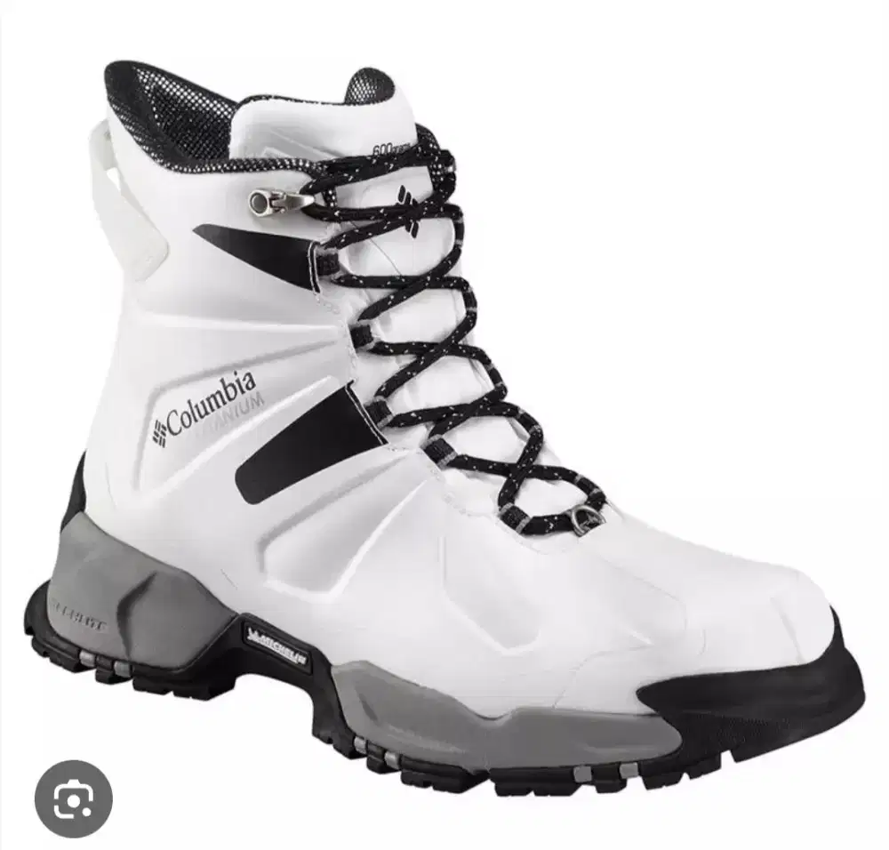SEPATU COLUMBIA TITANIUM