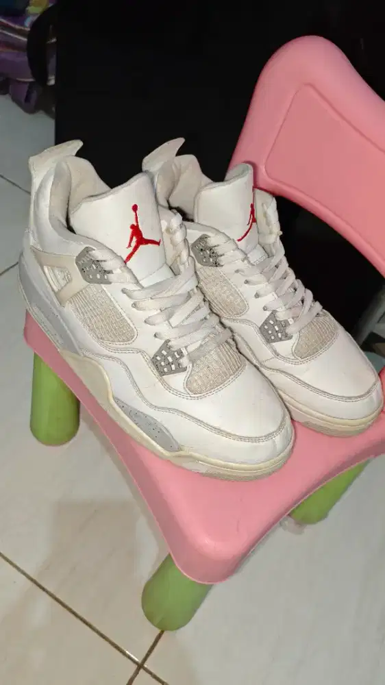 Sepatu Air Jordan Retro 4 White Oreo Size 44