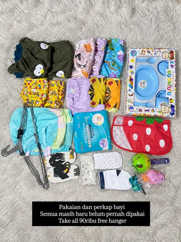 Pakaian dan perkap bayi