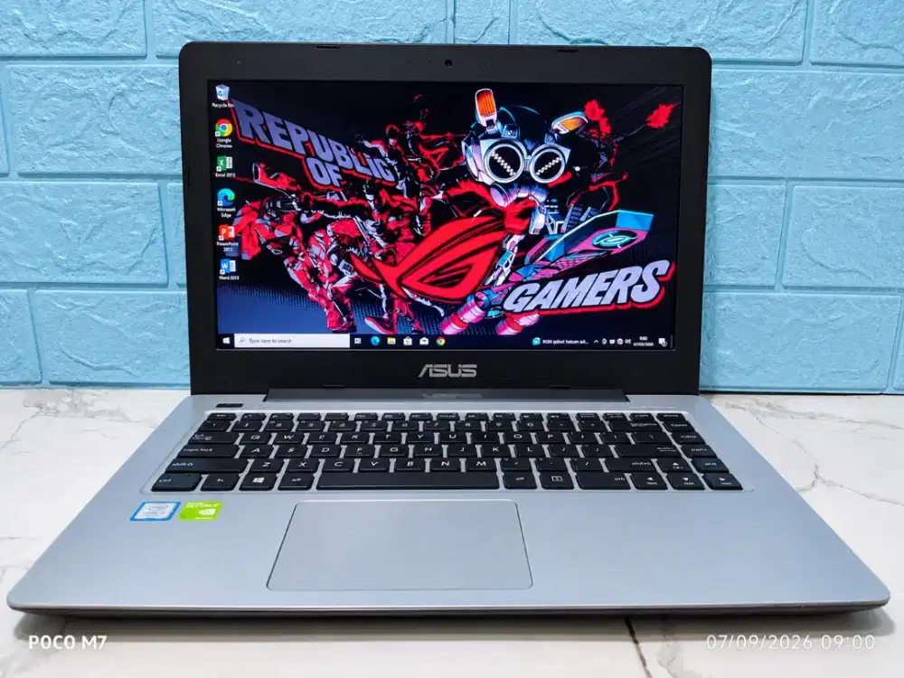 Laptop asus X456 Intel core i5 gen 7 RAM 8 GB SSD 256 GB