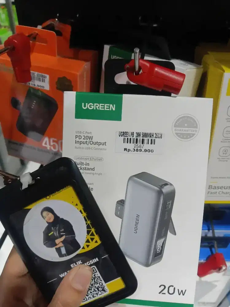 Ugreen pb 20 w 5000mah