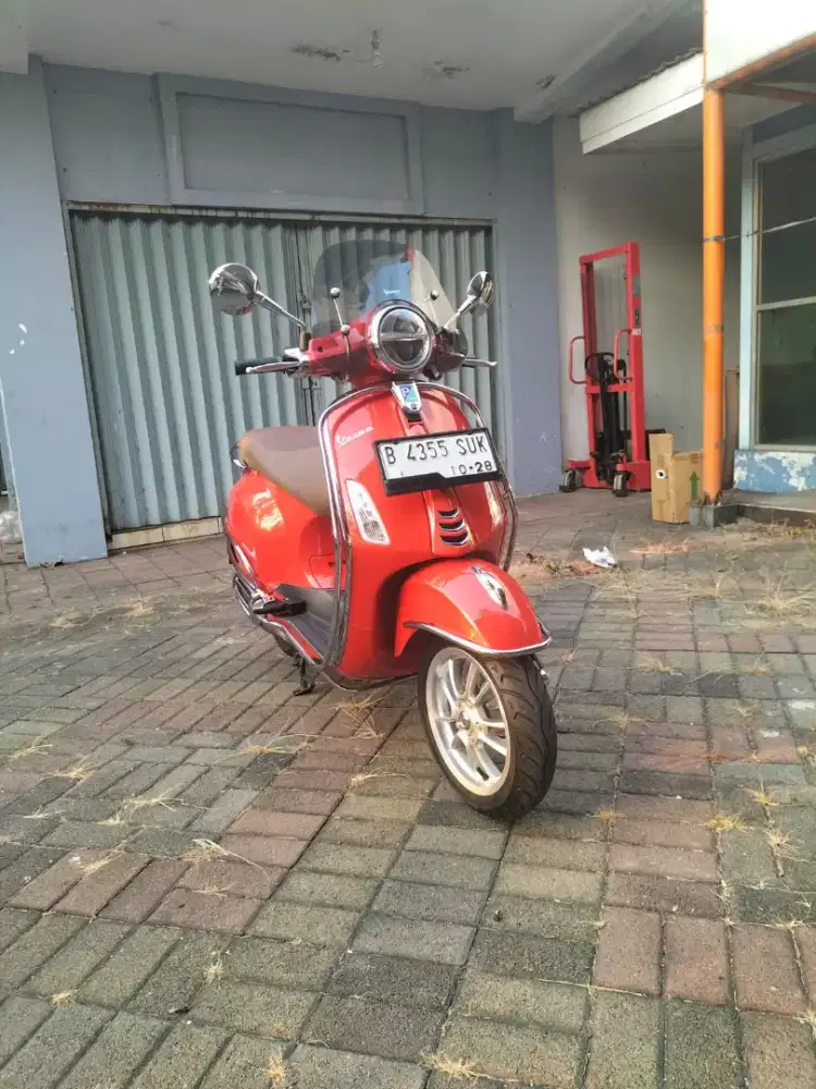 VESPA PRIMAVERA IGET 150 ABS