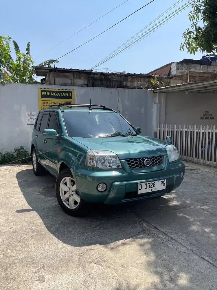 Nissan Xtrail T30 St 2004 matic Istimewa