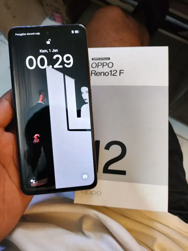 Oppo Reno 12F 8/256 Full set Mulus Nominus battre awet