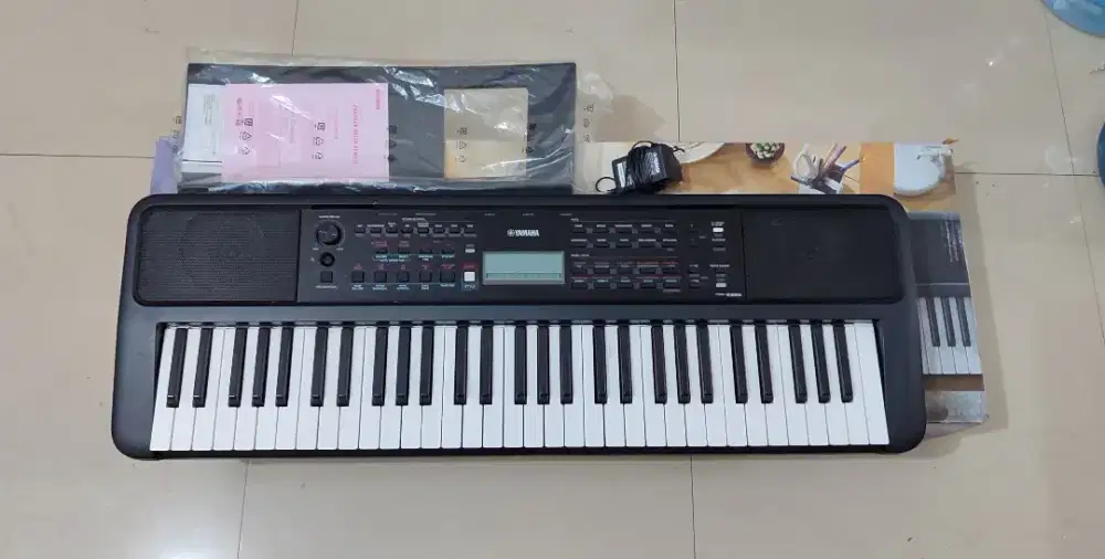 Yamaha PSR E383 bekas Fullset