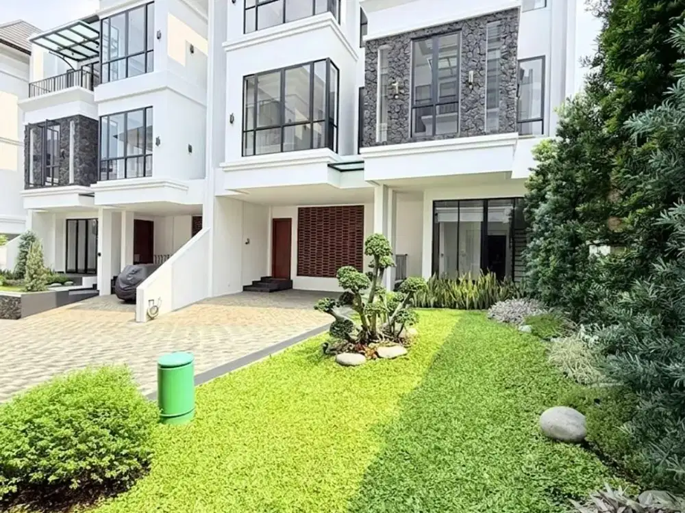 Rumah Modern 3 Lantai di Lebak Bulus, Akses Strategis ke MRT