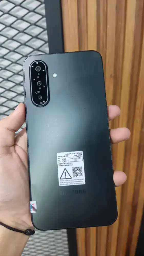 Samsung a17 5G 8+256