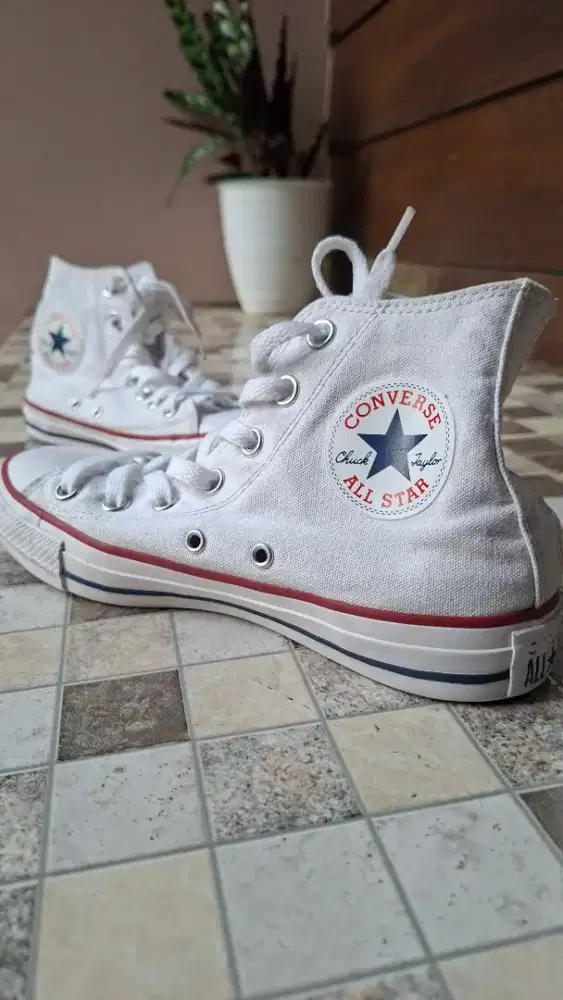 Converse original putih