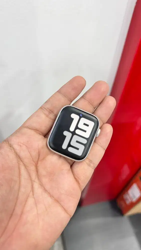 Apple Watch Series 5 44 MM 95% pakean pribadi