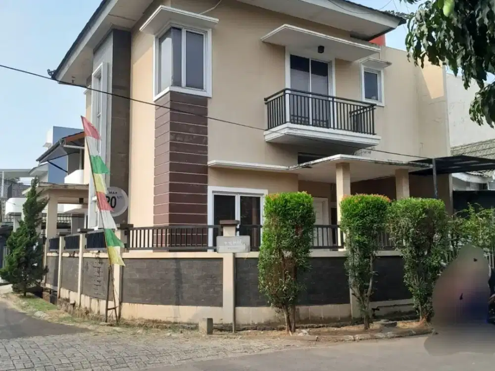 Dijual Rumah 2 Lantai Hoek Modern, Siap Huni dan Murah di Nusaloka BSD