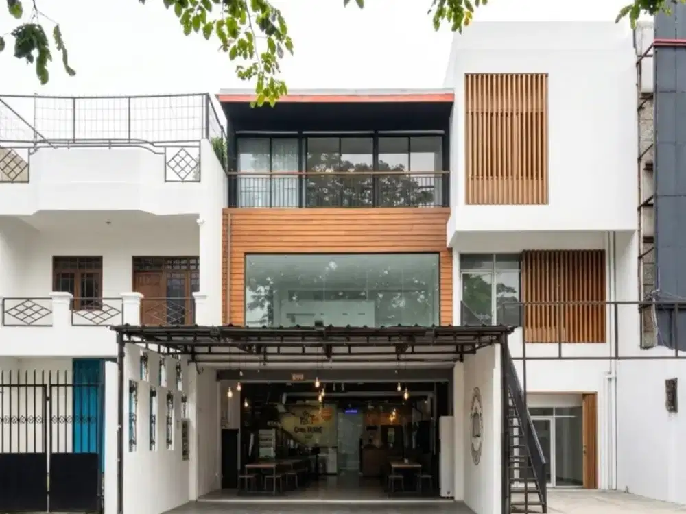 Dijual Ruko di Jl Tebet Barat Raya. Tebet. Jakarta Selatan