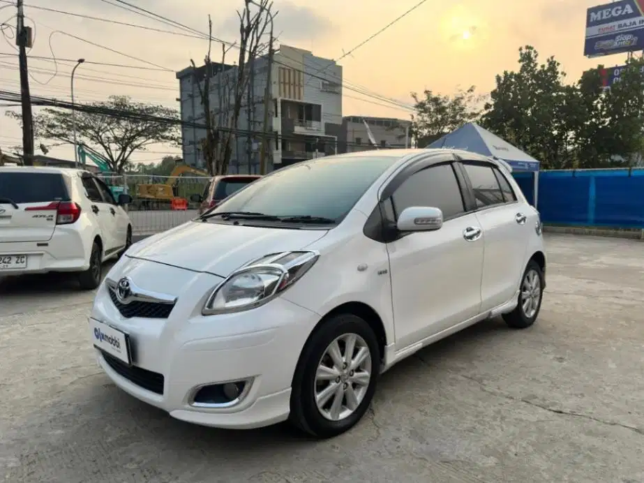 Toyota Yaris 1.5 E Bensin Matic 2011 KTND