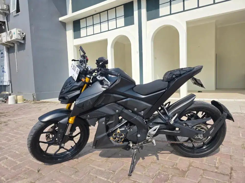 Yamaha Xabre, custom MT look