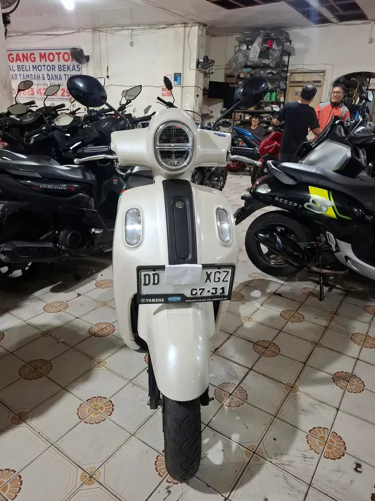 Yamaha Fazzio 125cc 2026 Putih
