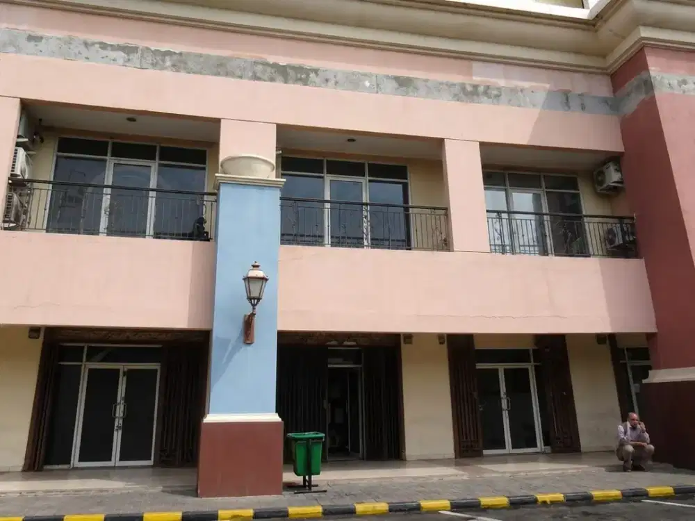 RUKAN 2 LANTAI DI MOI KELAPA GADING - JAKARTA UTARA