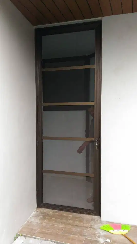 Pintu Kasa Nyamuk Minimalis untuk Rumah