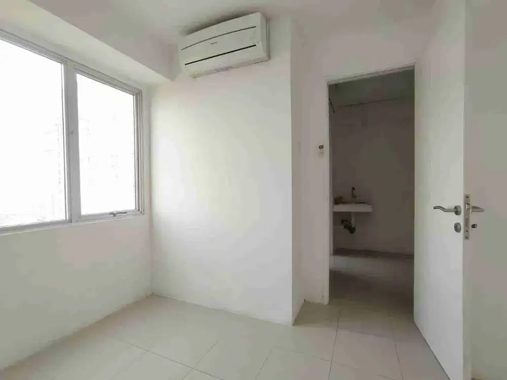 Sewa 2BR kosongan apartemen Bassura City tower Edelweiss