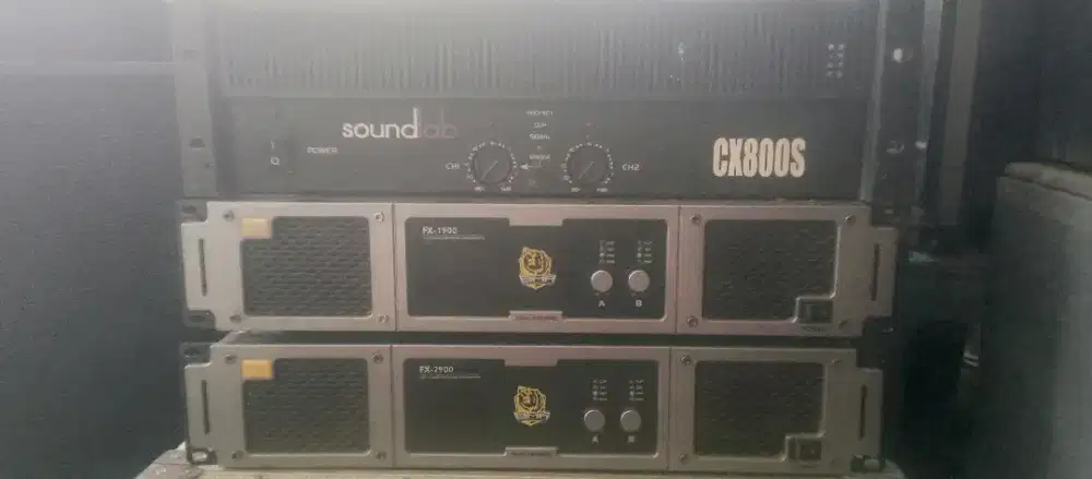 2 unit power amplifier class H BMA fx1900, 1 init soundlab CX800S