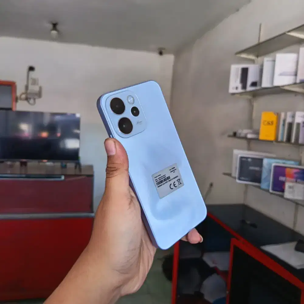 Oppo Reno 15F 5G 8/256 mulus fullset original. TT juga bisa