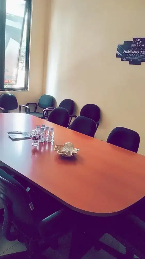 Jual kursi kantor masih bagus