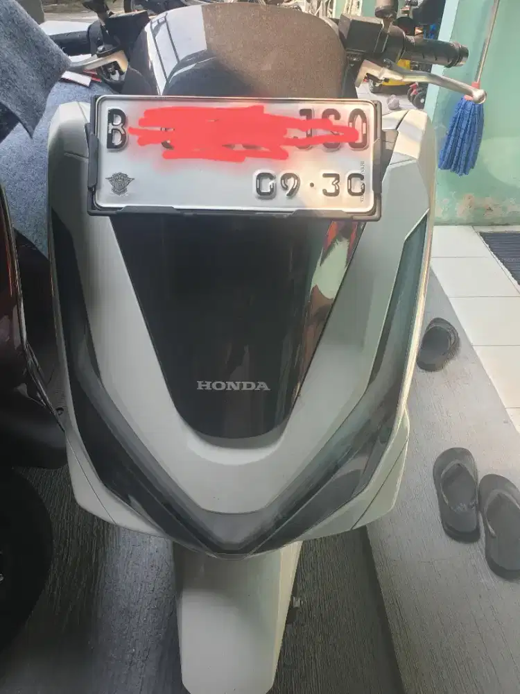 Di Jual PCX CBS Tahun 2025 White