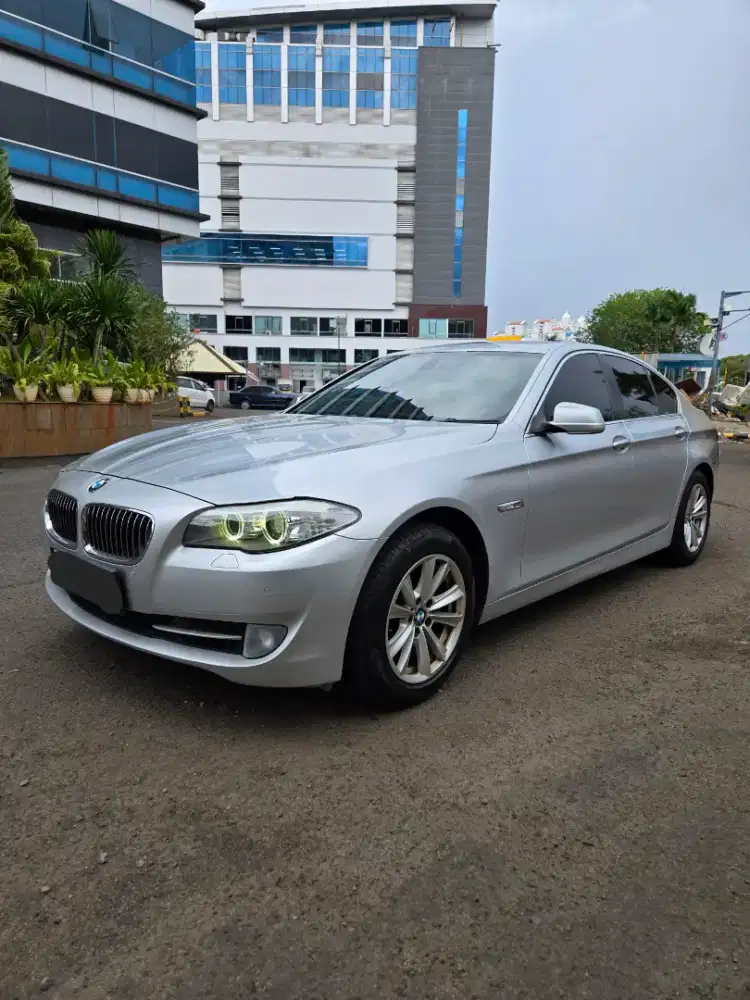 Bmw 520i 2012 F10 Sunroof Pakai 2013 Pajak panjang Tgn1