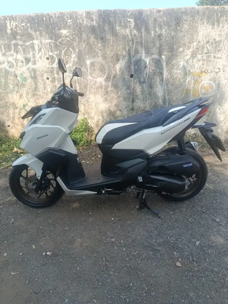 Vario 160 cbs sp 2024  KM 1300 PERAK ASLI