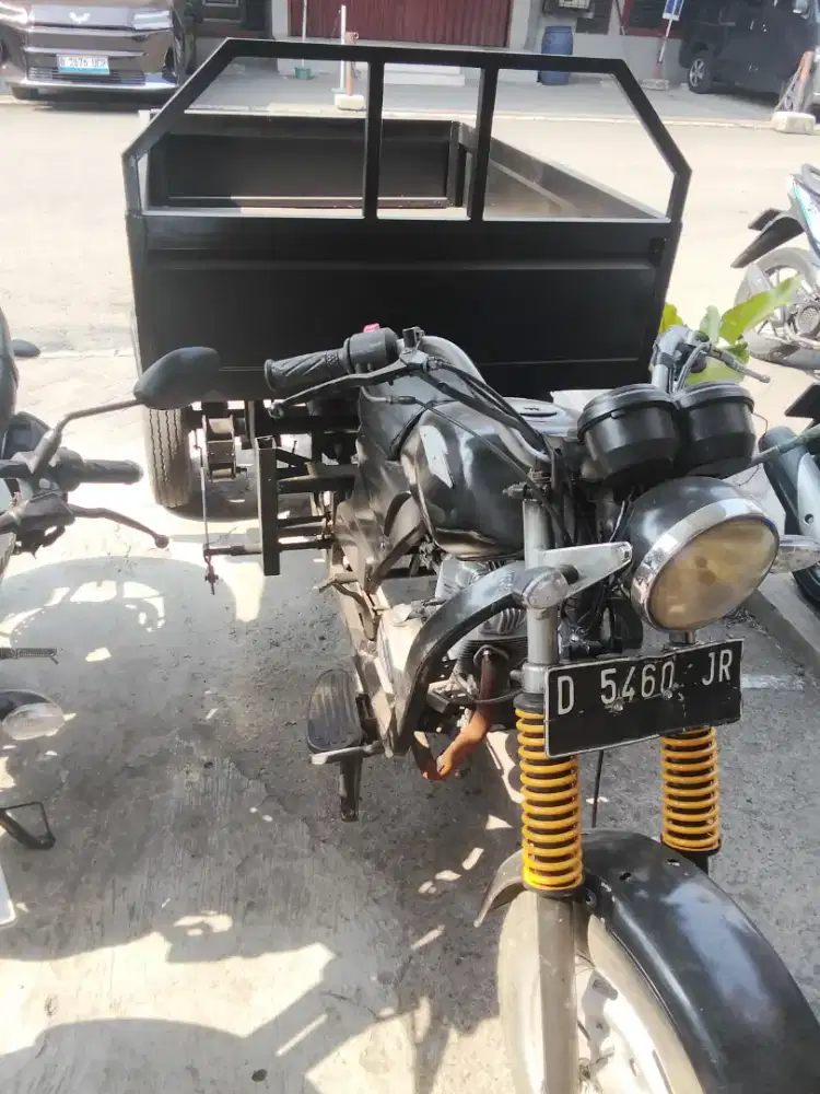 Motor Triseda bak 3 roda
